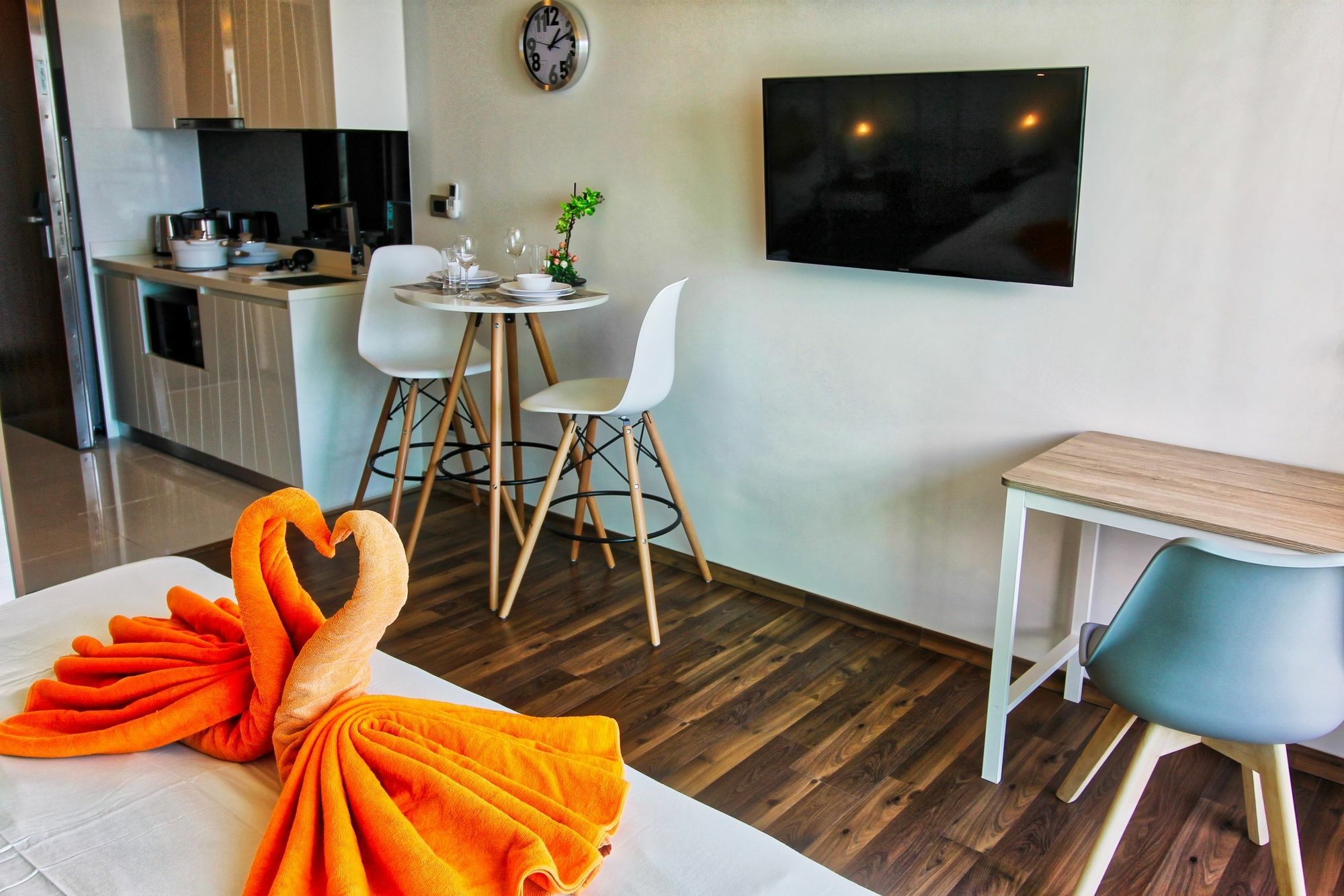 The Peak Towers Pattaya Apartment Luaran gambar